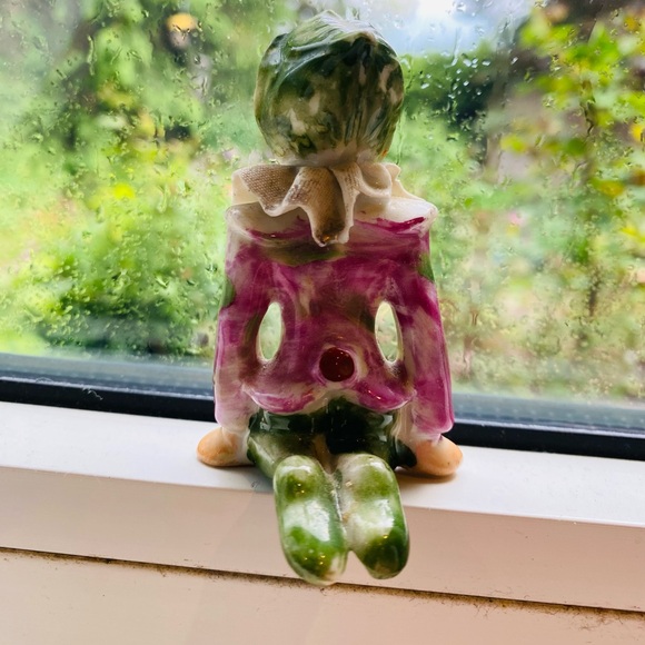 Mid century ceramic pixie - Picture 5 of 9